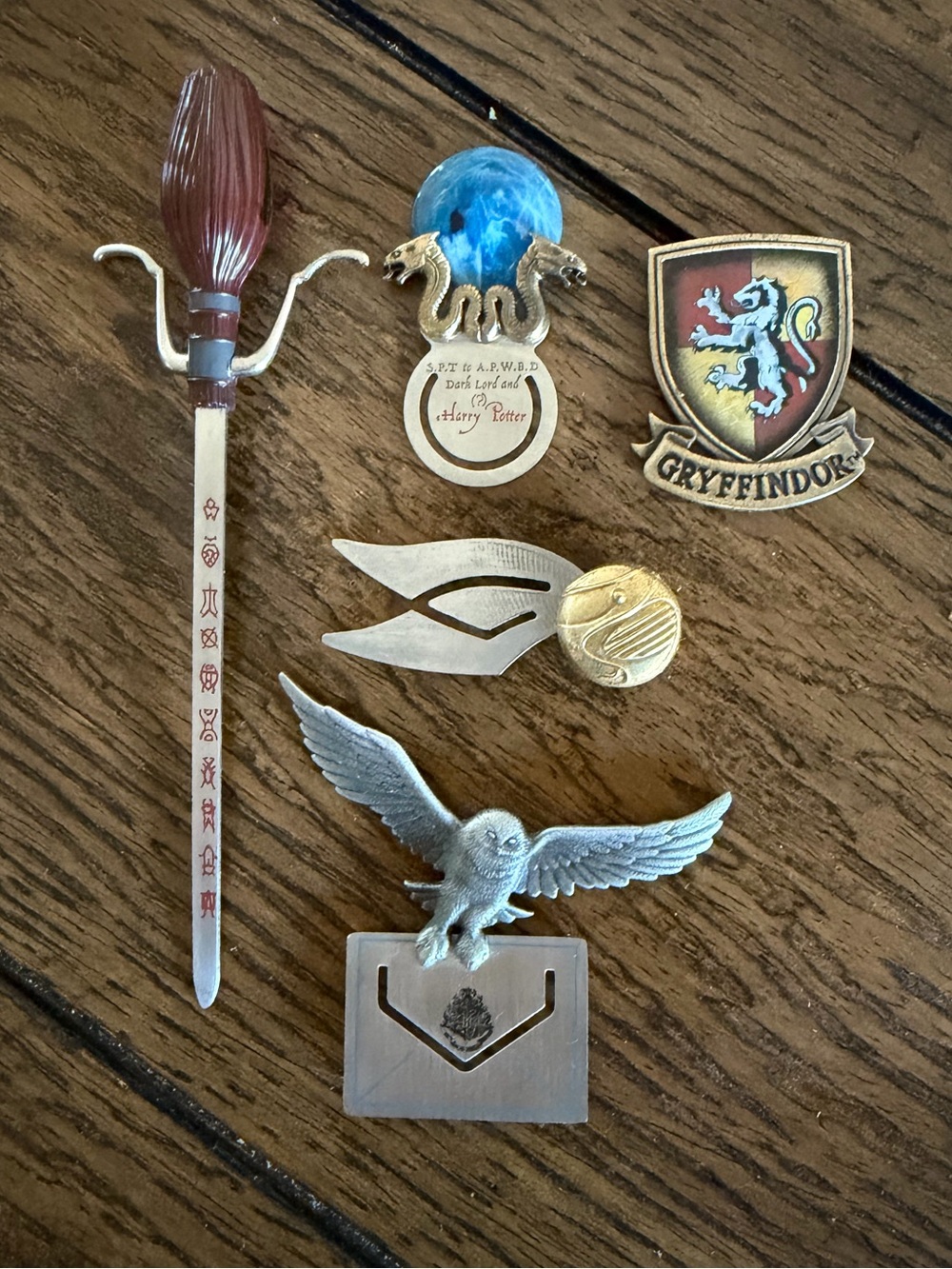 Harry Potter Metal Bookmark Collection 5 Piece Set 2007 Snitch Flying Broom Owl